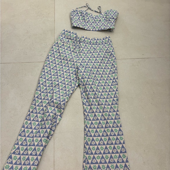 Zara Blue and White Patterned Jumpsuit - Picture 2 of 5